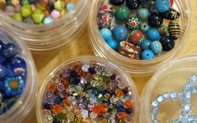 Tons of Mismatched, Random Beads? Make a Wire-Wrapped Shape Necklace!