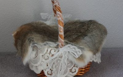 DIY: Fur-Covered Basket