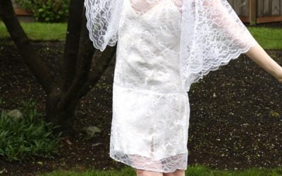 DIY 1 and 2/3 yd. Easy Lace Summer Dress