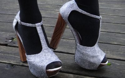 DIY Glitter Shoes for the Holidays (DIY Faux Jeffrey Campbell Litas)