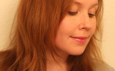 Smooth Hair At Last: HANA Titanium Ionic 1.5″ Flat Iron Review
