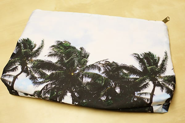diy_tropicalzippouch