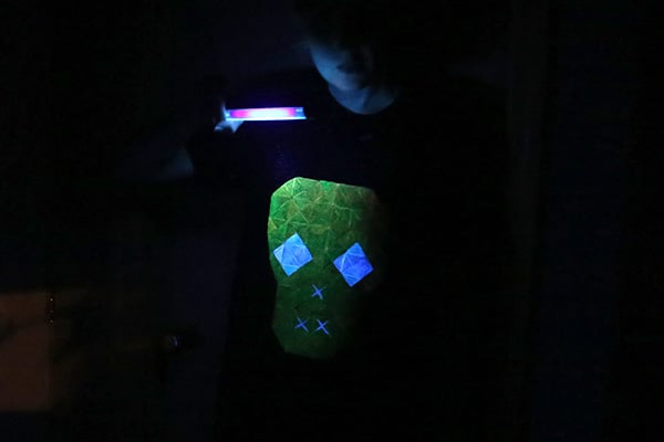 diyglowskulltshirt_done5