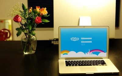 Share Your Fashion Dilemmas – and Your Whole Life – Easily with Skype