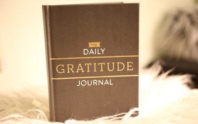 Chic Tip: Create New Holiday Traditions Around Giving Thanks
